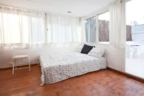 Super host Apartment+terrace 8 min from Ramblas - Image 5