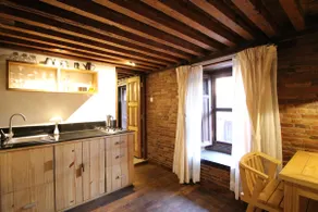 Balcony apartment- 50m from Patan Durbar Sq - Image 2