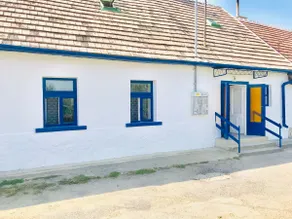 Little Greece - Image 2