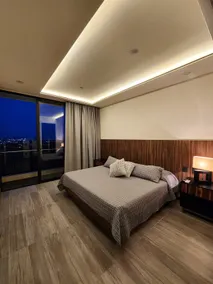 Luxurious apartment on the 22nd floor 12 minutes from Poliformum - Image 3