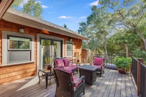 Amazing Country Setting at Cottage Creek Vineyards - Image 5