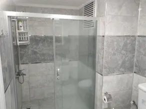 AIR-CONDITIONED AFFORDABLE ENTIRE HOUSE /Free airport shuttle - Image 4