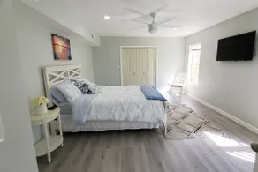 The GA Escape- Basement Apartment - Image 4