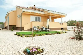 Carmen's House - Image 2