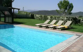 Schönes ländliches Haus, privater Pool, 7 Zimmer, alle mit Bad, 14-17 p - Image 3