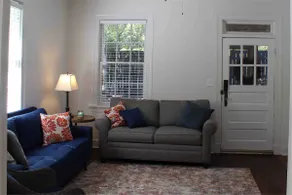 Home in Columbus' Park District - Image 5