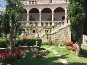 Villa i centrum af Palma med pool og have - Image 3