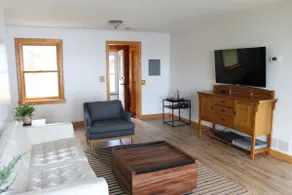secluded peaceful lakefront 4br/2ba BOOK NOW! - Image 5