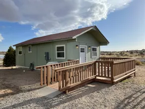 Centrally Located Southwest Oasis-Sage Casita - Image 4