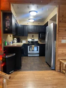 Lazy Bear Cabin-No Cleaning Fee - Image 2