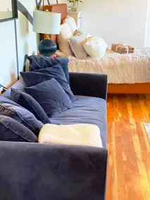 Spacious Studio Apartment w Breathtaking Views!!! - Image 4