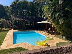 Comfort and lots of greenery in the center of Conservatória. - Image 4