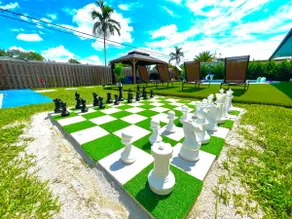 Heated Pool/Basketball Court/Ping Pong Table/Golf - Image 3