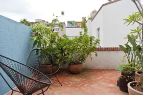 Our beautiful quiet apartment, oasis in the City. - Image 4
