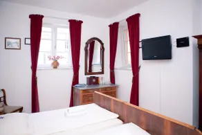 Comfortable apartment in Munich Bogenhausen - Image 3