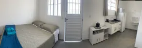 Studio with fast Wi-Fi, kitchen and laundry - Image 3