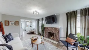 Touchdown Bungalow-Charming HOF Village Home - Image 2