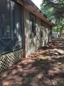 Jeff's Country Cottage - Image 4