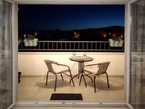 OLIVA - Tiny Studio for a Big Vacation - Image 2