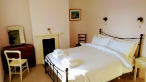 Milliner's Cottage - Image 3