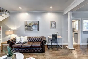 Centrally Located Lux Home - Sleeps 14 - Image 5