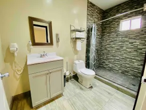 Javier’s 3 bedroom 2 bath beautiful vacation home - Image 5