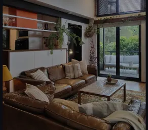 'The Bower' Stylish garden bungalow Mount Kembla - Image 4