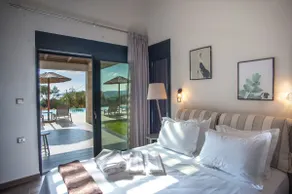 Family Villa · Infinity Pool · Walk to Beaches - Image 4