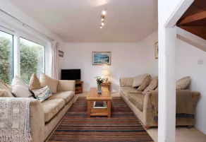 Spacious private cottage near the sea and Salcombe - Image 4
