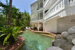 The Whitehouse - 2 Bedroom Balcony - Image 4