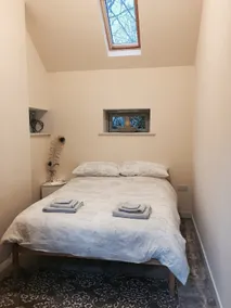 Cosy Modern Annex nestled in the Ironbridge Gorge - Image 3