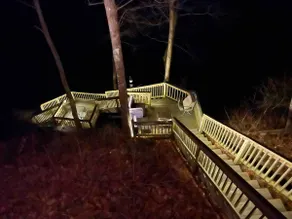 Riverfront / Pets / Sunroom / large deck /Firepits - Image 2
