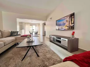 Midtown Executive Suites in CBD With Pool, GYM - Image 2