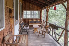 Historic Glen-Isle Resort- Greyledge Cabin - Image 3