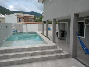 House with pool for 13 people | 4 en-suites | Groups - Image 2