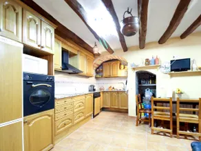 Sistach Rentals Casa Colomers - Image 5