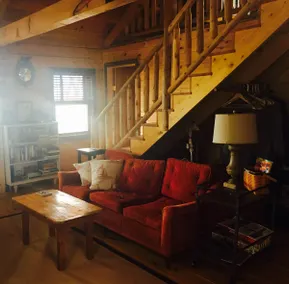Glenview Lane Cabin - Image 3
