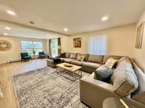 Lakefront Peaceful Getaway in Mountain Lakes - Image 2