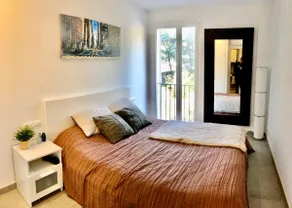 Modern Apartment, Free Garage Parking, Patio! - Image 4