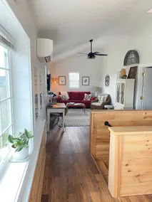 Cozy Barn Loft: Country Views & Central to Beaches - Image 4