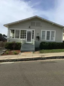 Pleasant Street Bungalow - Image 2