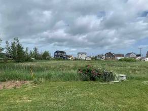 Cottage with 2 bedrooms + loft. 3 minutes to beach - Image 2