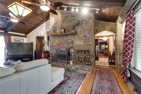 16 Sleepers | Retreat | Tennis/Pickle Ball, Hot Tub/Sauna - Image 2