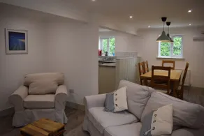 Stunning Seaside Cottage in Horsey.  Walk to Beach, Seals & Norfolk Broads - Image 3
