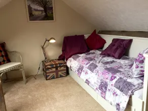 Restful & Chic Frith Cottage - Image 2