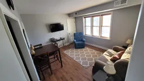 2 Bedroom Apartment Short-Term Workforce Stays - Image 4