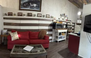 Barn House Experience - Image 2