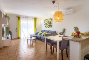 VERY NICE APARATMENT WITH CHARM - Image 4