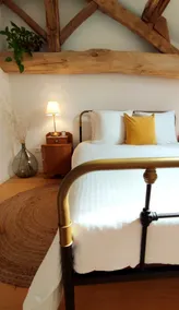 2 bedroom house in the french countryside - Image 4