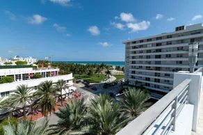 Oceanfront 3/2 Luxury Condo w/Balcony #201 - Image 5